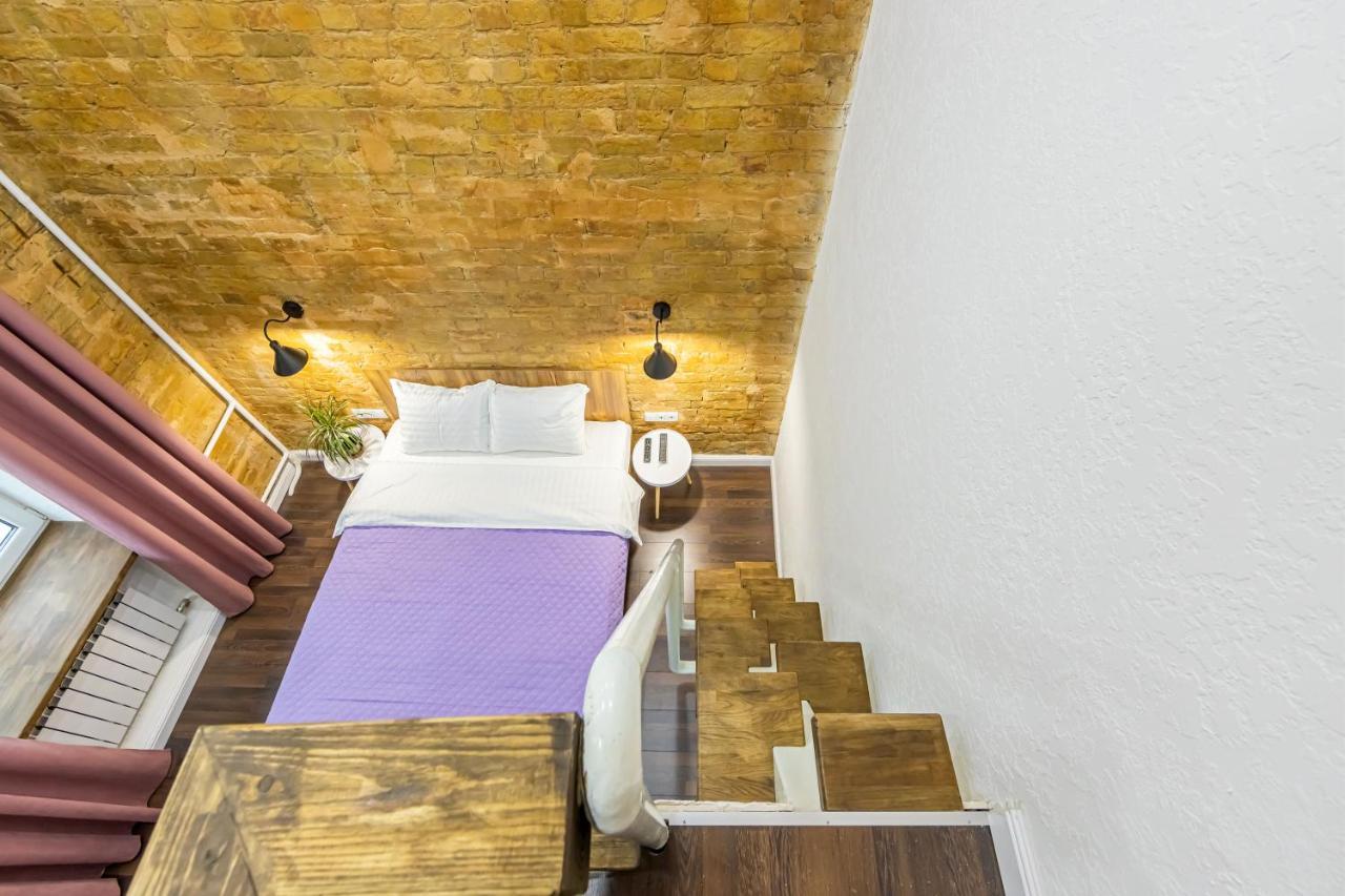 Brown Loft Apartment *