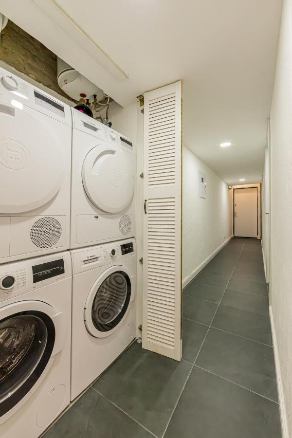 Brown Loft Apartment Kyiv